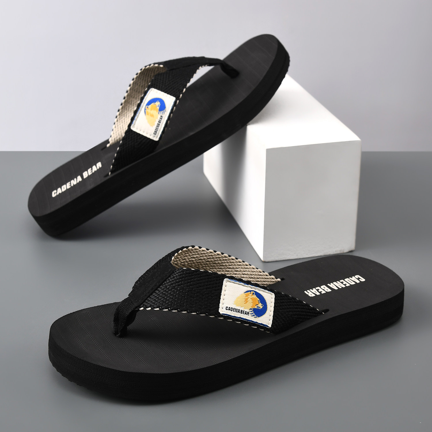 布带人字拖男夏季外穿沙滩耐磨时尚个性软底男士户外休闲夹脚拖鞋