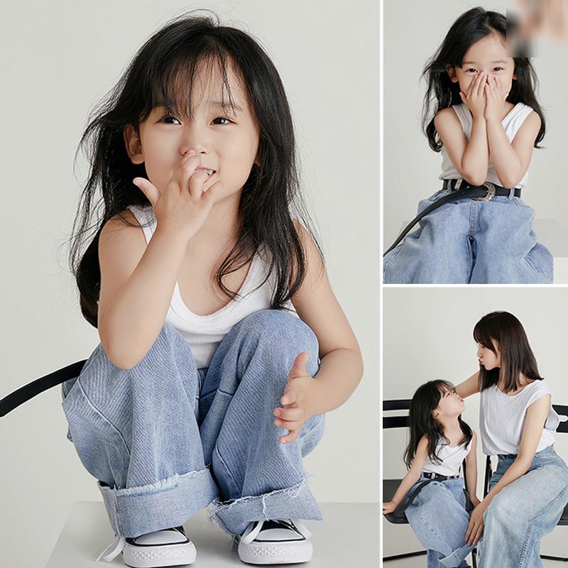 影楼样片室内纯色主题儿童写真宝宝照亲子写真照样片素材