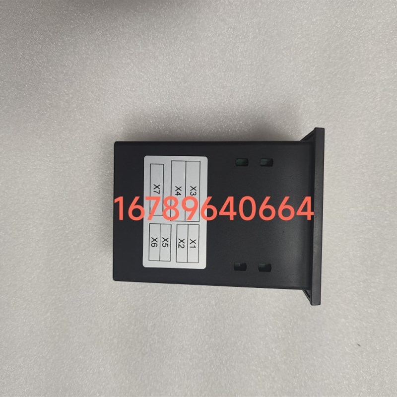 Atlas阿特拉斯移动机空压机控制面板XC2002控制器主机板显示屏