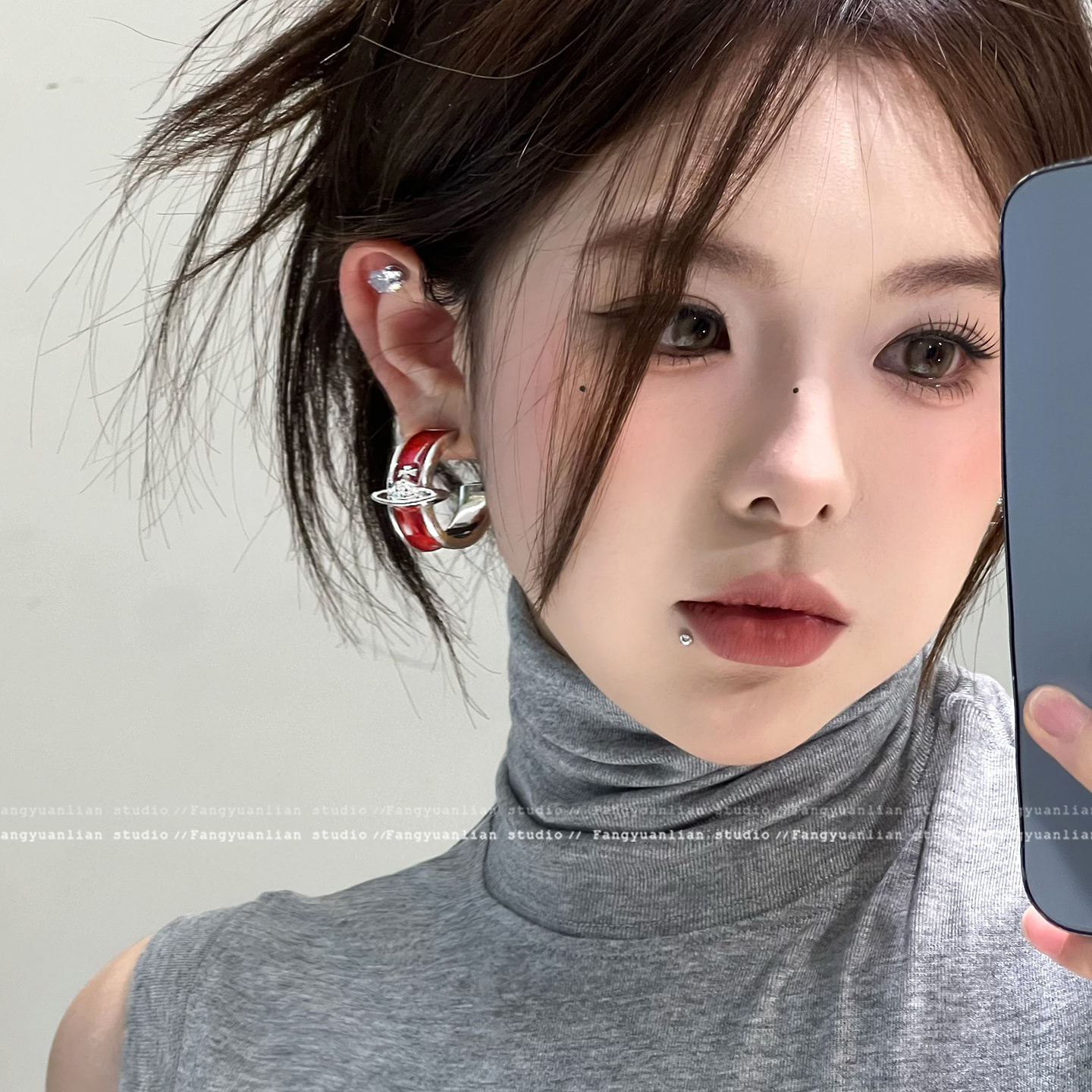 精致红色土星锆石耳圈耳环女