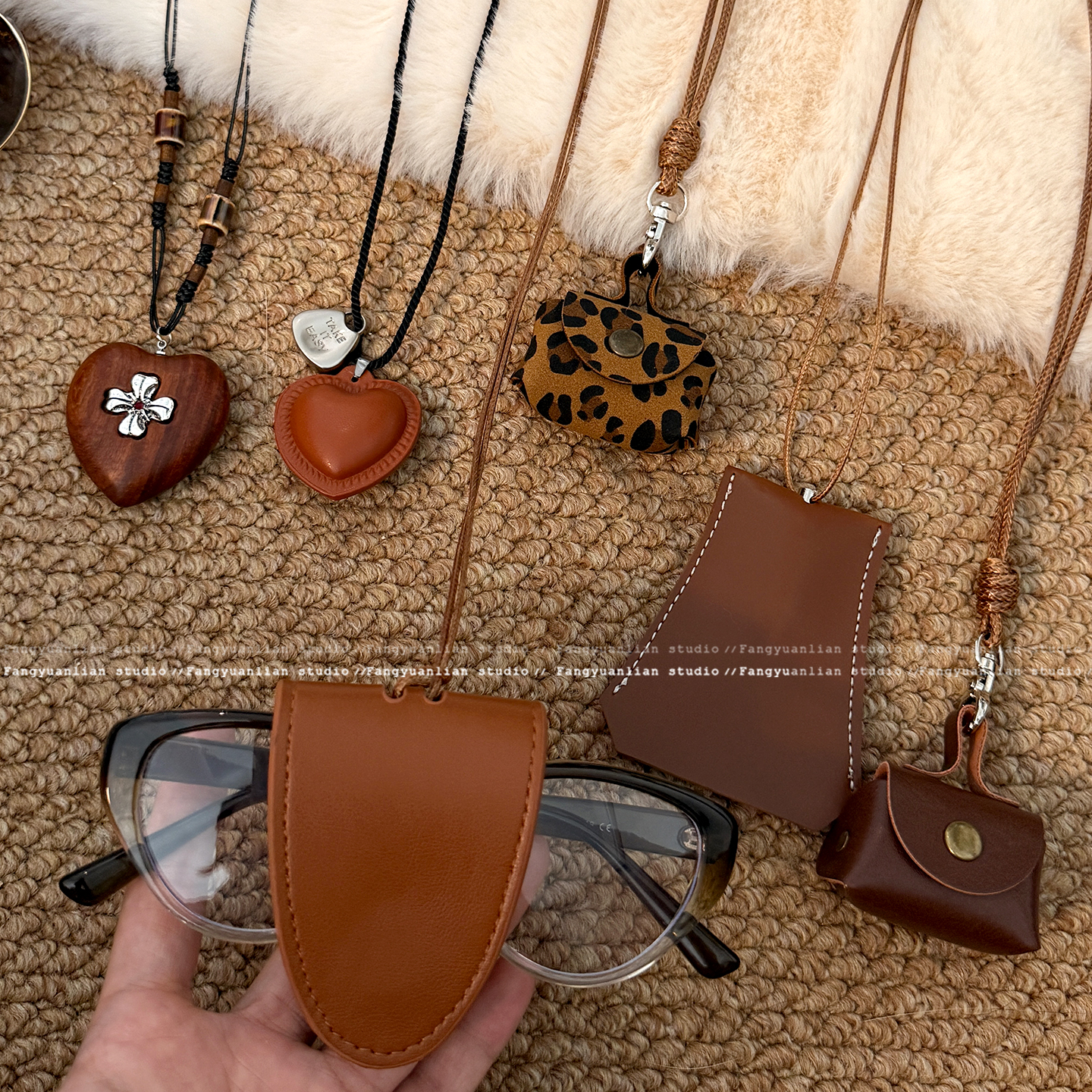复古皮质挂脖磁吸墨镜夹项链女