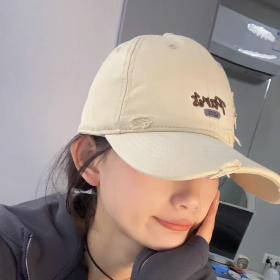 聚盛优品蓝色鸭舌帽子女2025新款复古破洞棒球帽宽帽檐大脸显脸小