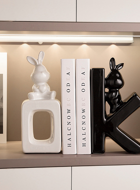 北欧现代书档书靠摆件家居客x厅酒柜电视柜装饰品创意办公室摆设
