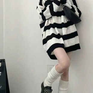 网红爆款女学生秋冬上衣女慵懒风套头条纹宽松加厚长袖中长款毛衣