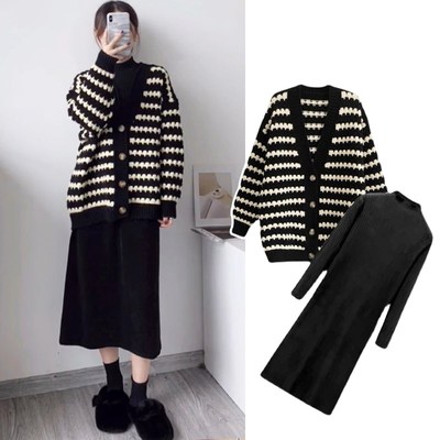 孕妇装2024秋冬季新款开衫外套上衣针织内搭打底毛衣连衣裙两件套