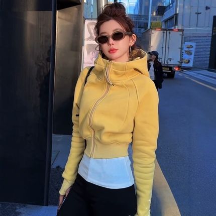 欧货时尚加绒f加厚连帽卫衣外套女秋冬小个子拉链短款休闲开衫上