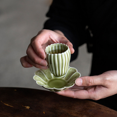 越窑秘色茶杯佛手品茗杯复古功夫小主人杯单只陶瓷家用待客泡茶杯