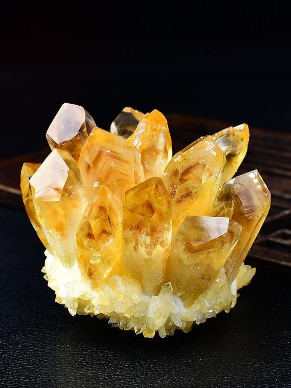 采购产品天然黄水晶饰品,手炼,珠宝,消磁和净化,家庭办公室装