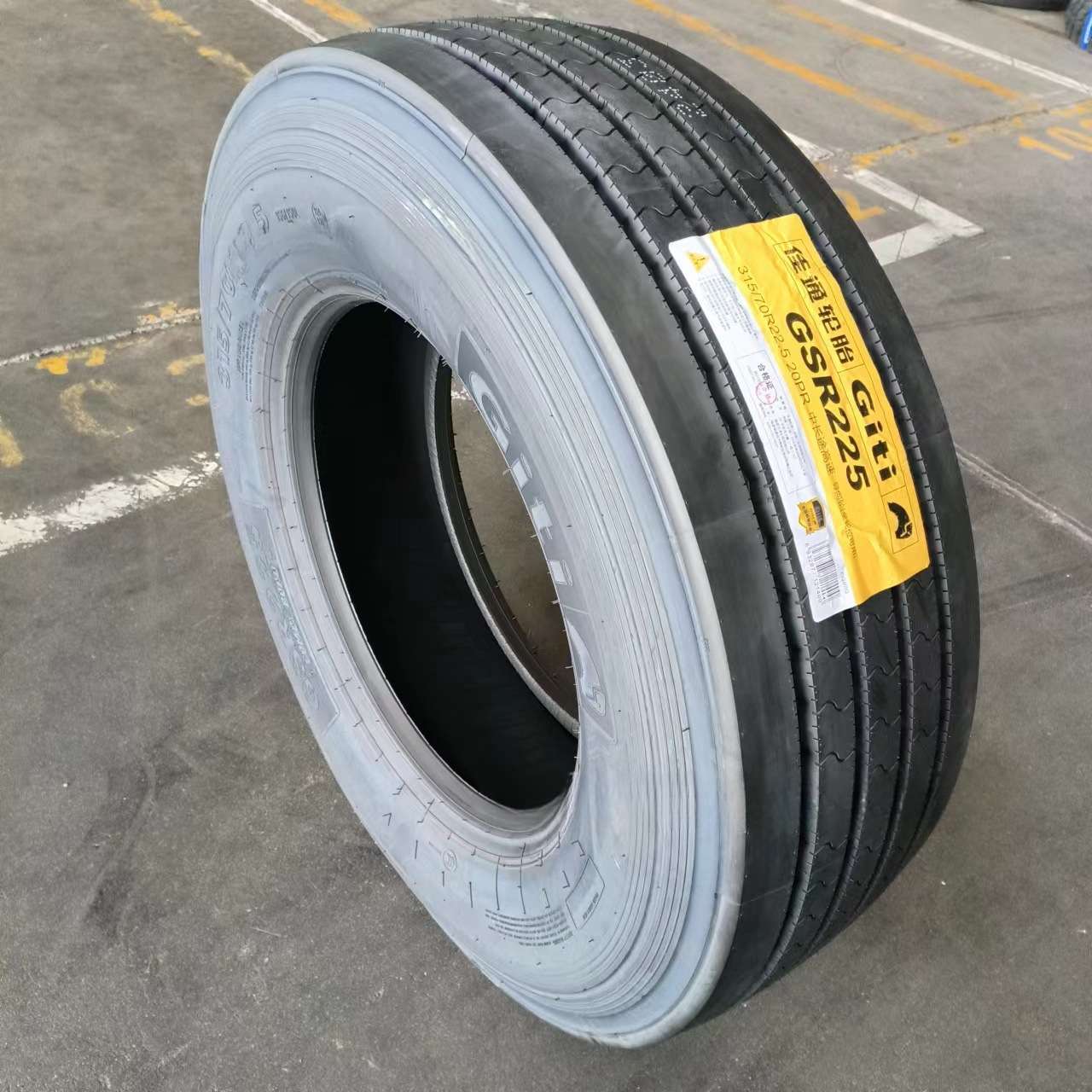 佳通卡客车轮胎 315/70R22.5 GSR225花纹 全钢丝卡车客车货车