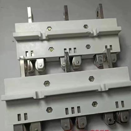 苏州景泰电气有限公司主电路一次插件JCZ50C（250A.400A）