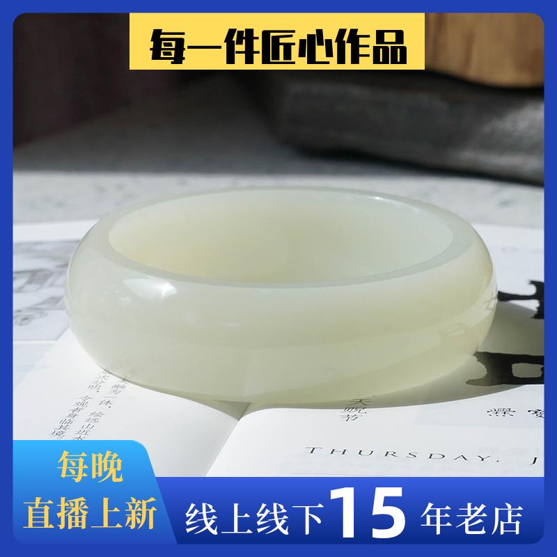 超值精品 真正的新疆且末料高品质镯子 天然羊脂白玉手镯 58圈口
