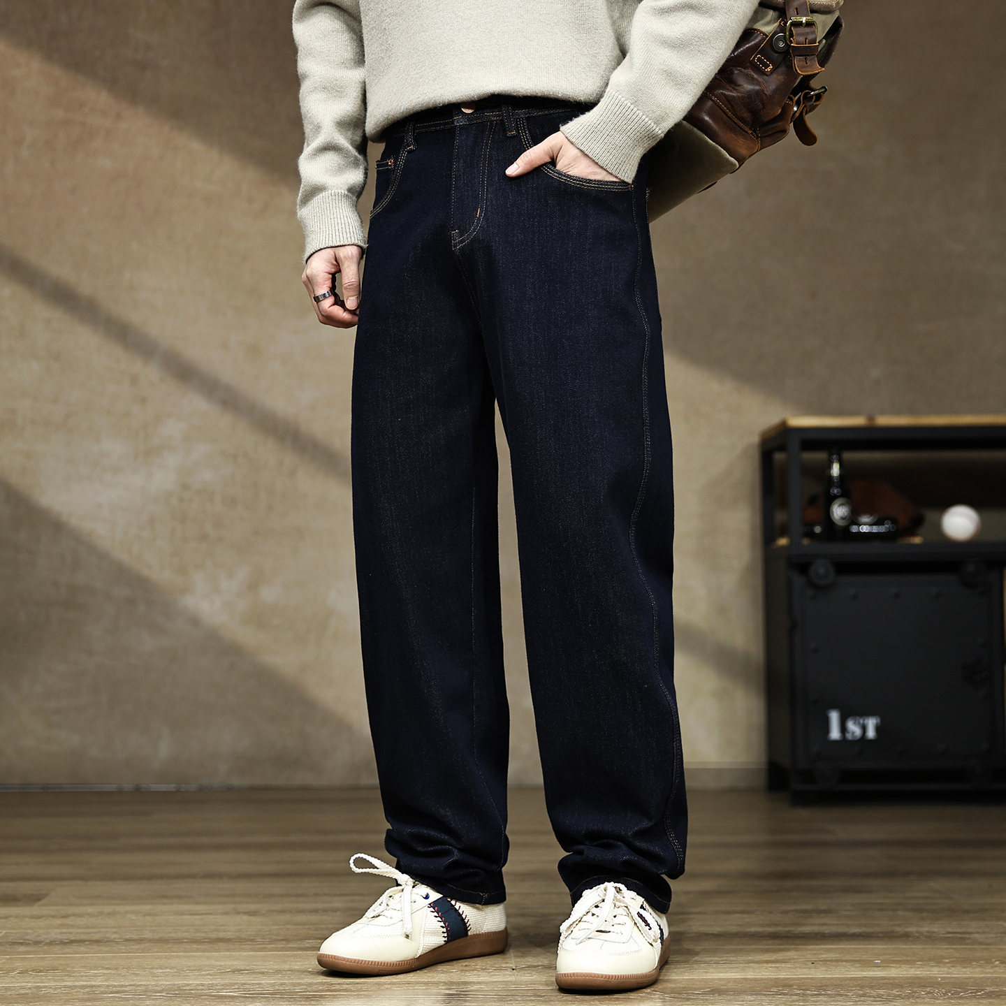 【2025秋冬新款美式直筒牛仔裤】