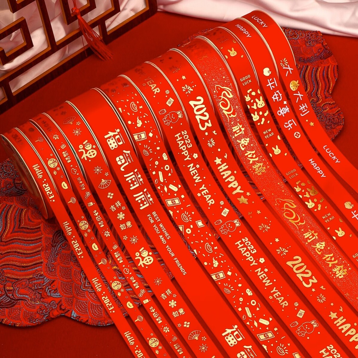 中央空调出风口装饰飘带红丝带彩带绑的红绳绸带大红色乔迁工厂