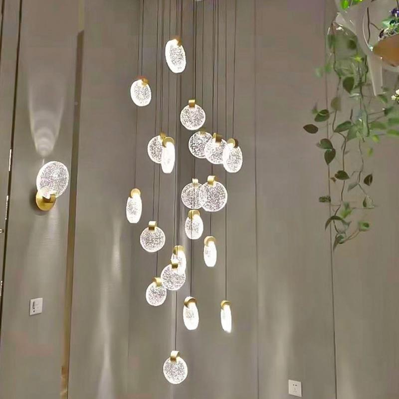 复式楼旋转梯长吊灯后客厅中简空别墅约现代酒501楼店led水晶灯装