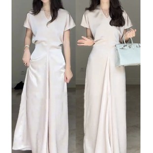 L温柔风收腰显瘦气质长裙子 高级感轻奢缎面V领连衣裙女2024夏新款