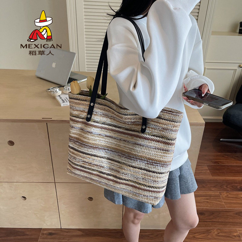 稻草人彩虹撞色条纹手工编织草编包森系休闲百搭海边度假单肩包