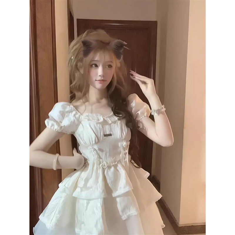 法式初恋泡泡袖连衣裙女s夏季设计感蛋糕裙小个子收腰公主蓬蓬裙