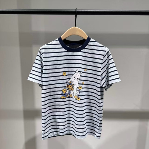 【姆明系列】MOCO条纹T恤2026夏新品新疆棉白墨印花MBF2TEE030
