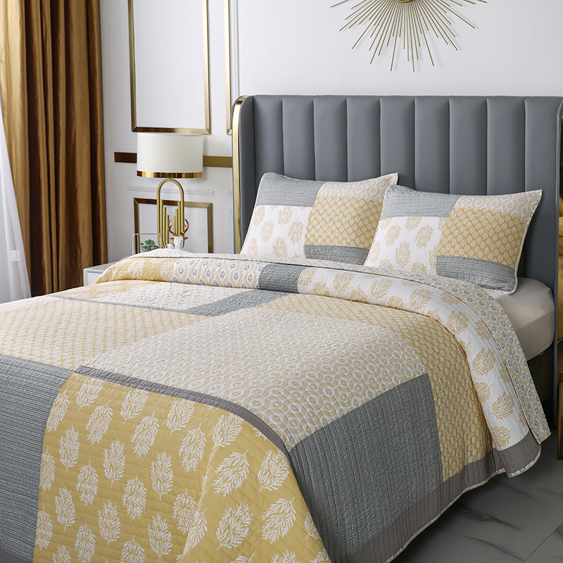 纯棉欧式床盖三件套加厚夹棉床单手工拼块美式绗缝被防滑榻榻米垫