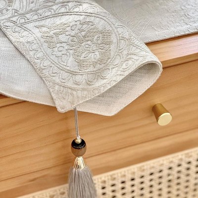 法式立体提花桌旗高级感防水隔热长条台布复古氛围感茶几床旗装饰