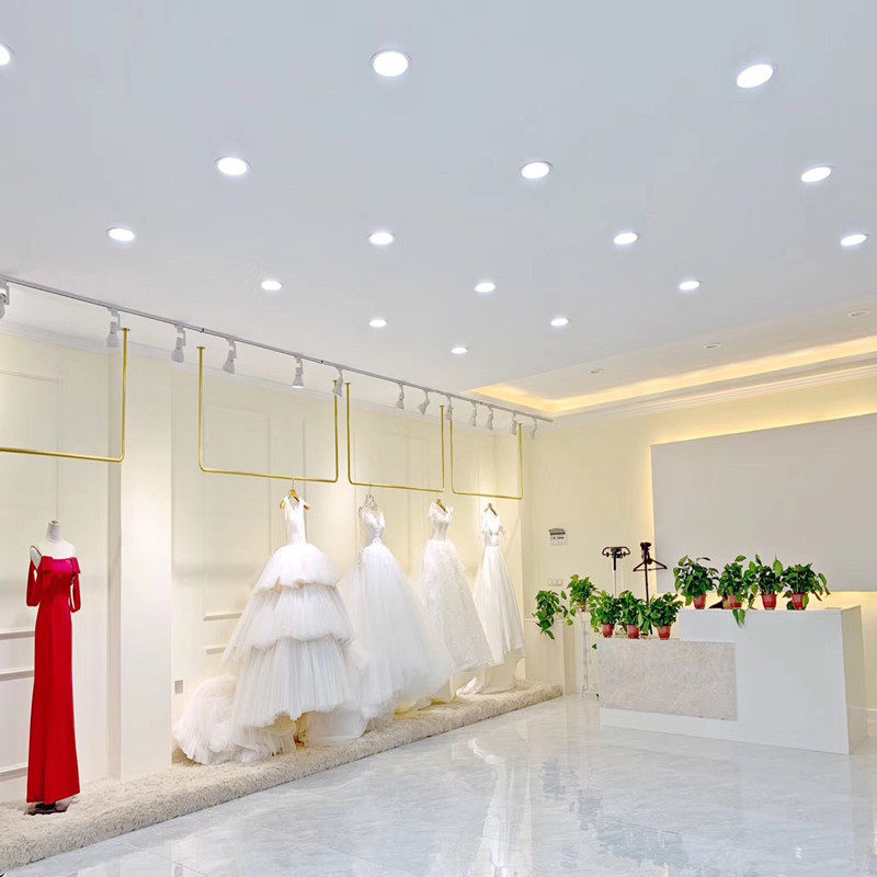 服装店悬挂衣架展示架男女装礼服婚纱货架 吊顶挂衣服架上墙U型架