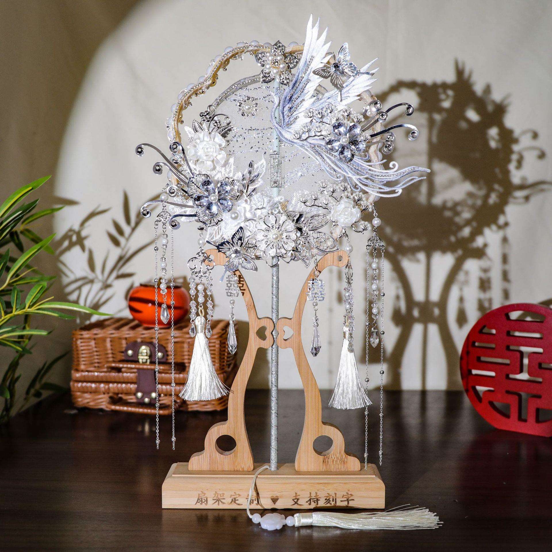 新娘结婚秀禾服团扇新中式双面成品遮面白月光成品白蕾丝喜扇团扇