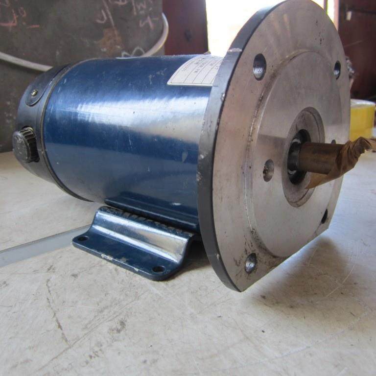 供应晒图机用电机直流电机减速电机永磁电机立式法兰特制款,电子元器件市场,电机/马达,淘宝优惠券,粉丝福利购,淘宝优惠卷