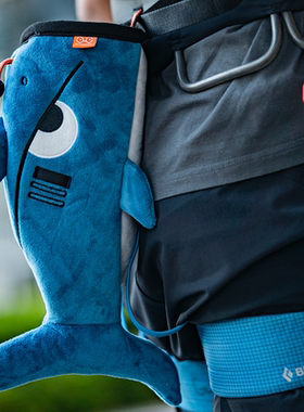 YY Vertical户外显眼包攀岩鲨鱼镁粉袋野攀装备运动登山腰包干粉