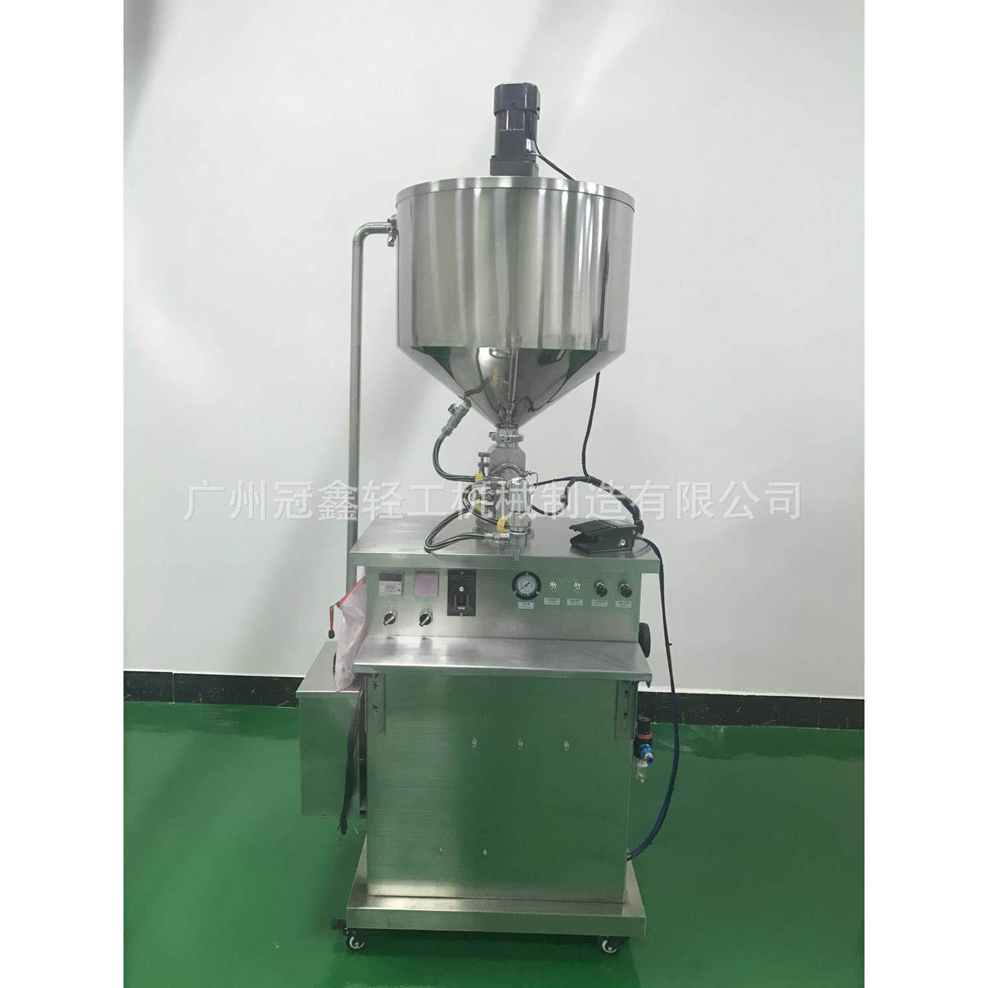 加热搅拌灌装机单头立式搅拌恒温灌装机蜡制品火锅底料灌装机