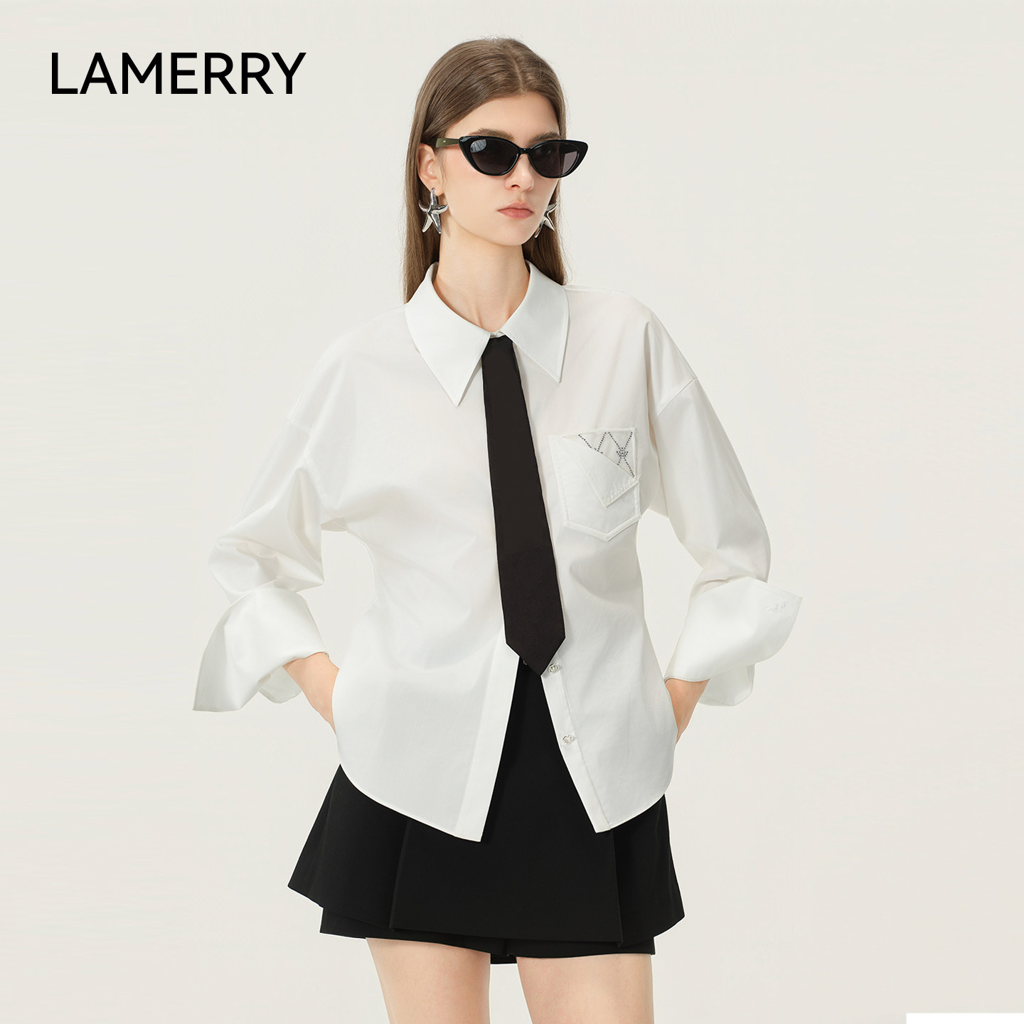 LAMERRY/朗美睿26春夏衬衫正肩收腰女烫钻袖口不对称设计通勤职场