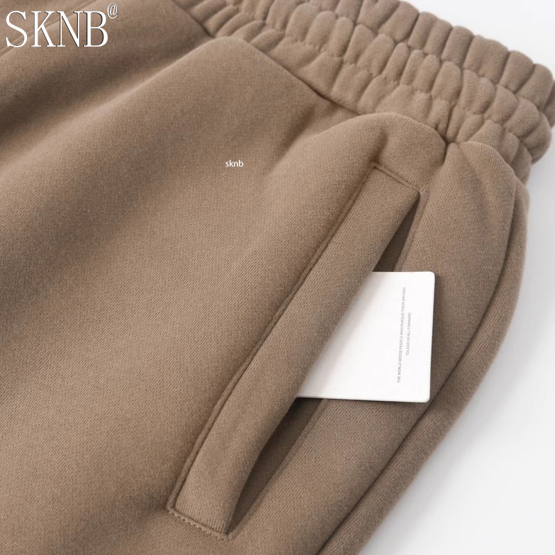 褐色男士加绒卫裤冬季2025新款加厚束脚休闲男裤抽绳直筒运动男款