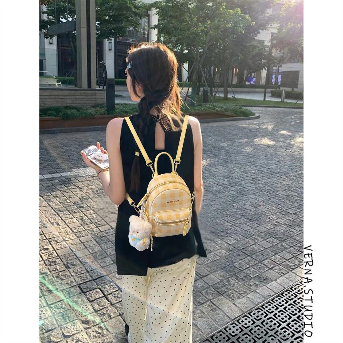 2025新款女小巧轻便旅游小众背包