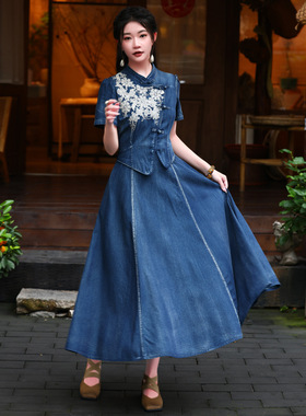 气质立领假两件套连衣裙2025新款民族风手工盘扣刺绣牛仔裙82695