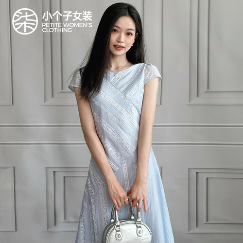 柒量一裁小个子温柔气质连衣裙
