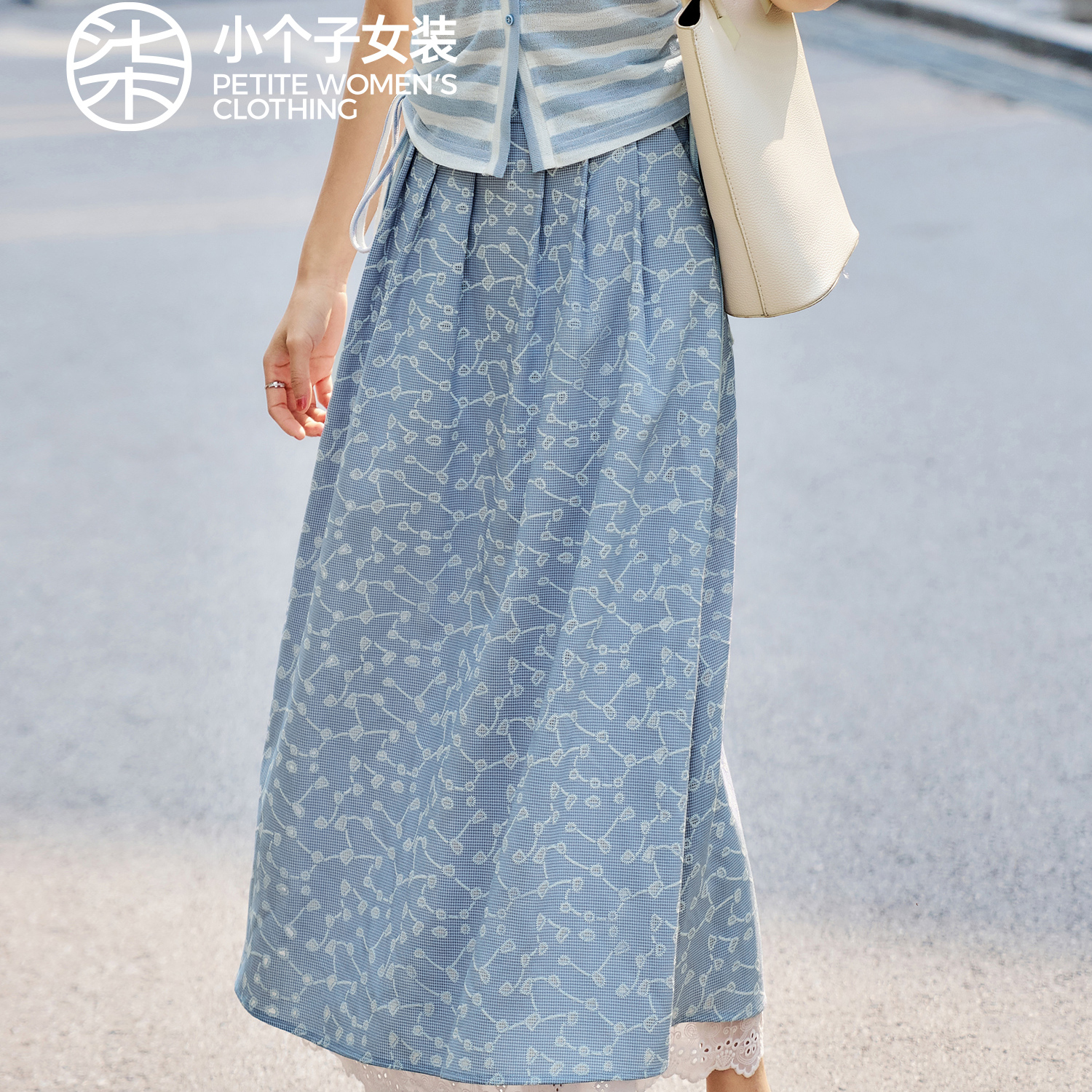 柒量一裁小个子浅蓝色半身裙独特印花+蕾丝下摆清新文艺女裙0433