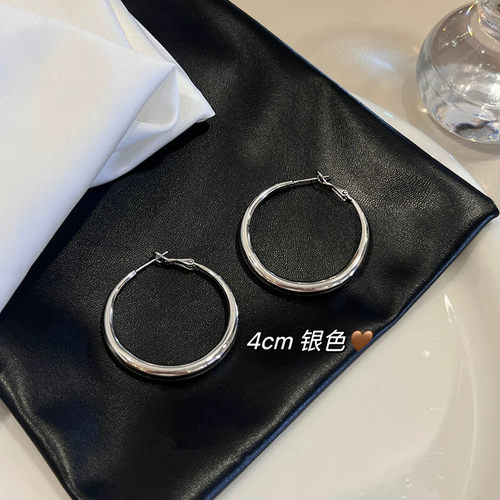 银色素圈大耳圈女高级感耳钉