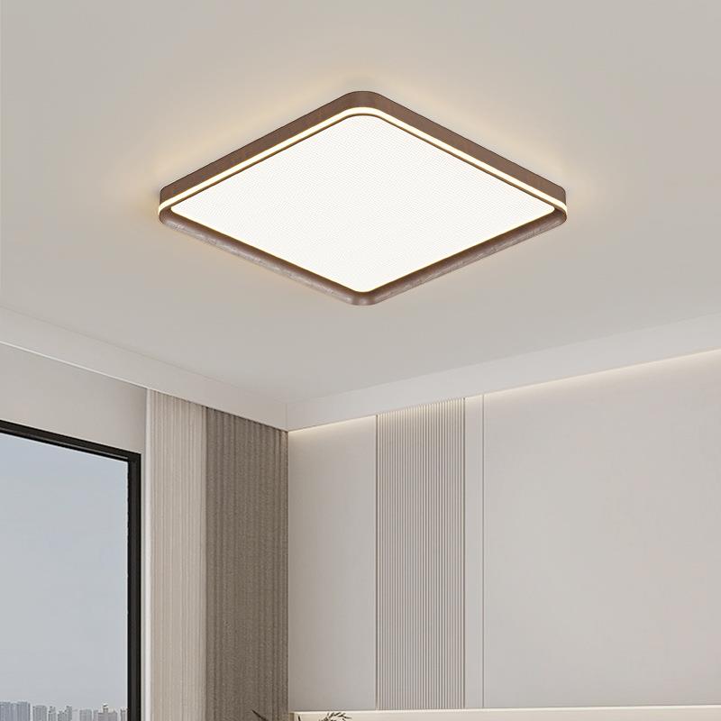 全光谱护眼吸顶灯木纹色主卧房间灯简约现代书房儿童房卧室吸顶灯