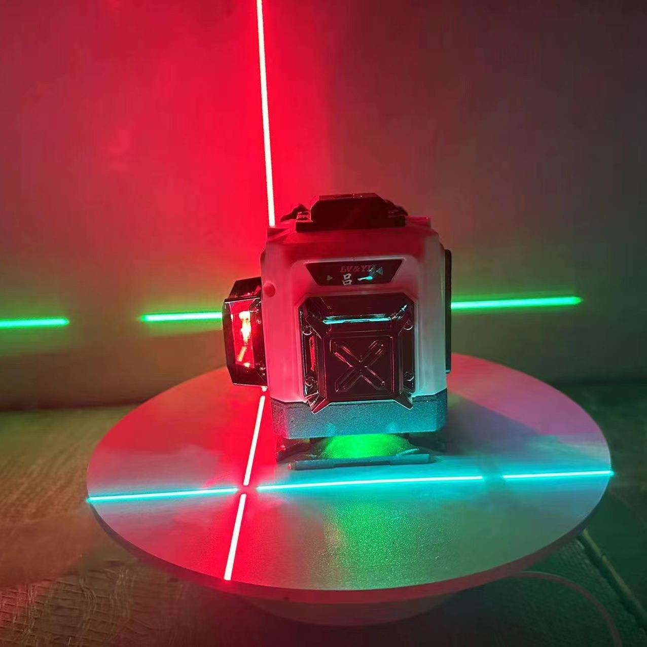 吕一12线彩虹机紫光绿光红光3色水平仪高精度强光红外线贴地贴墙