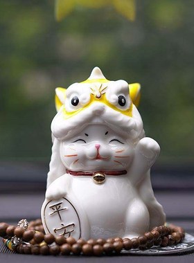 国风可爱招财猫汽车摆件男士新款创意个性车载中控台车内女装饰品