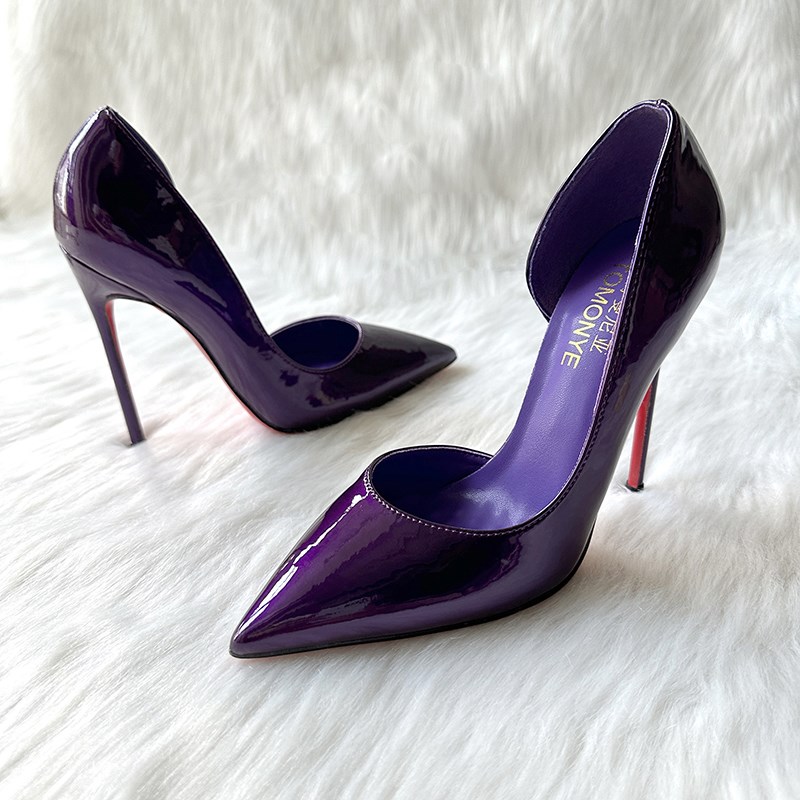 优雅深紫色侧空尖头超细1s2cm高跟单鞋侧空茄子紫镜面浅口露趾红