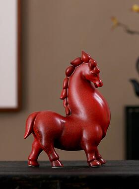 陶瓷红马摆件招财客厅书房办公桌装饰唐三彩马工艺礼品摆饰开 业