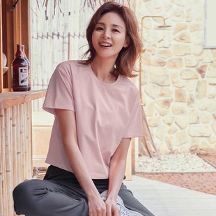 女士瑜伽T恤短款运动上衣透x气健身速干短袖宽松显瘦跑步羽毛球服