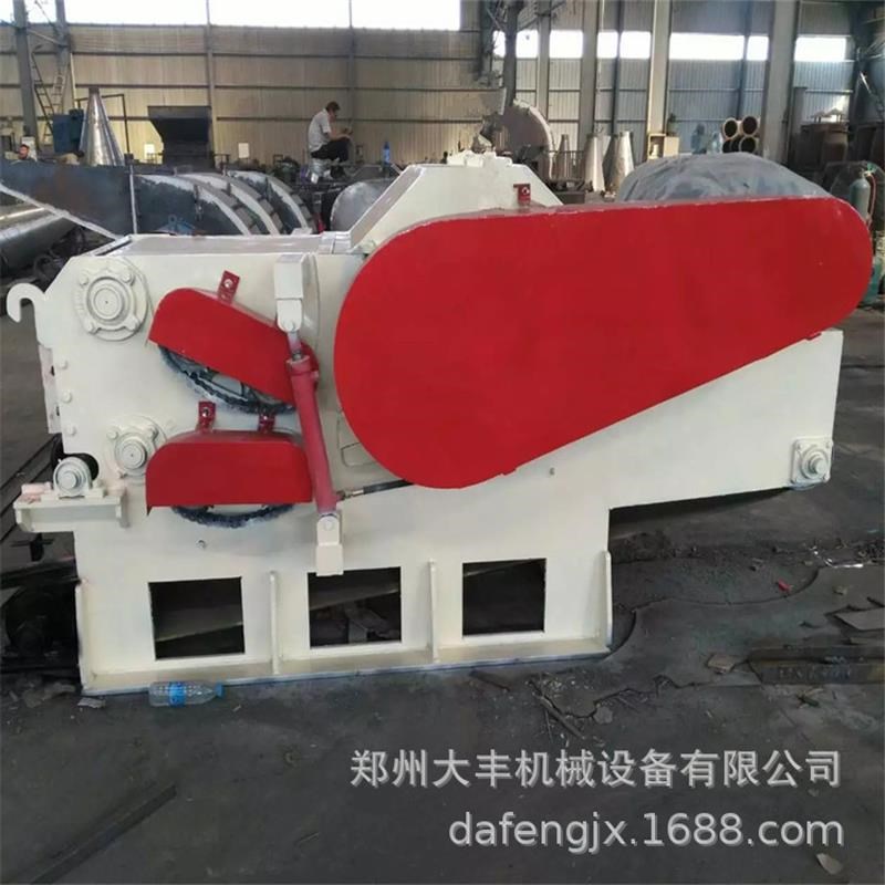 自动进料木头削片粉碎机药材竹子切片机树根树皮鼓式木材削片机