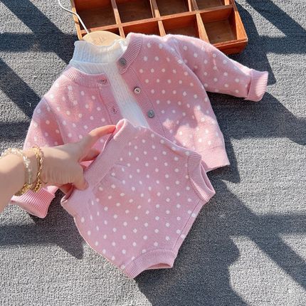韩版婴儿衣服秋冬装女宝宝加厚毛衣女孩外出保暖T针织开衫分体套