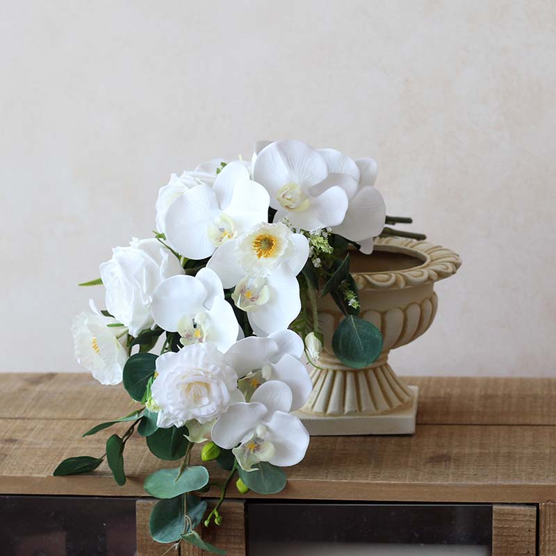 极速仿真花蝴蝶兰婚m礼婚庆白色手捧花韩式新娘外景婚纱拍照拍摄