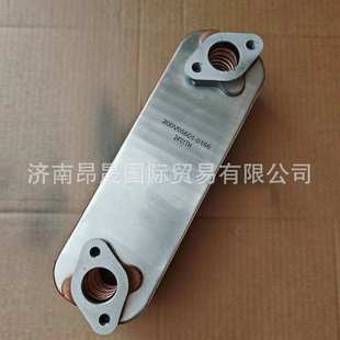 汕德卡C7H 200V05601 C9H 发动机配件 0166机油冷却器 曼MC13 T7H