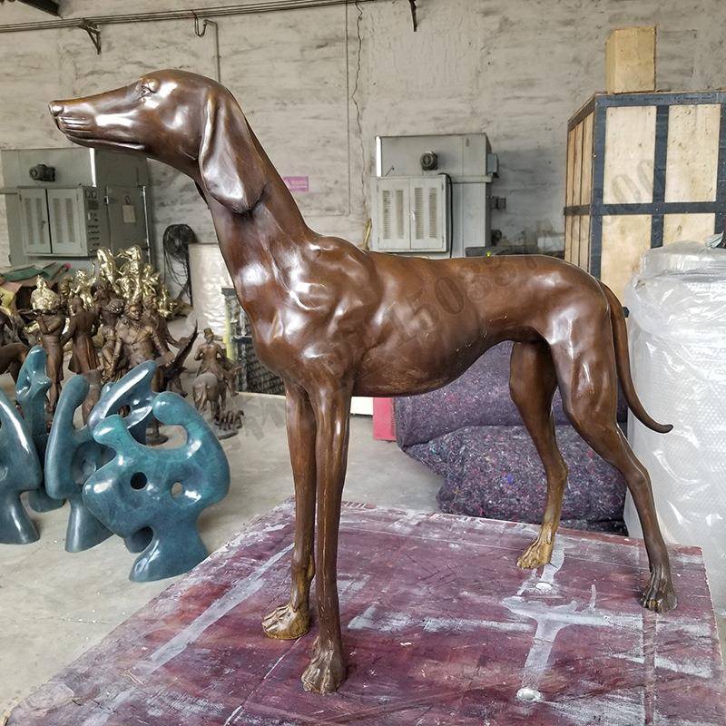 精品铜猎犬雕塑 工厂铜狗长腿大耳朵灵缇犬铜摆件室内装饰品