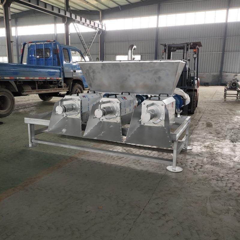 养殖场固液干湿分离机 鸡鸭猪牛粪脱水机 斜筛式粪便干湿分离机,农机/农具/农膜,农用防护器具,淘宝优惠券,粉丝福利购,淘宝优惠卷