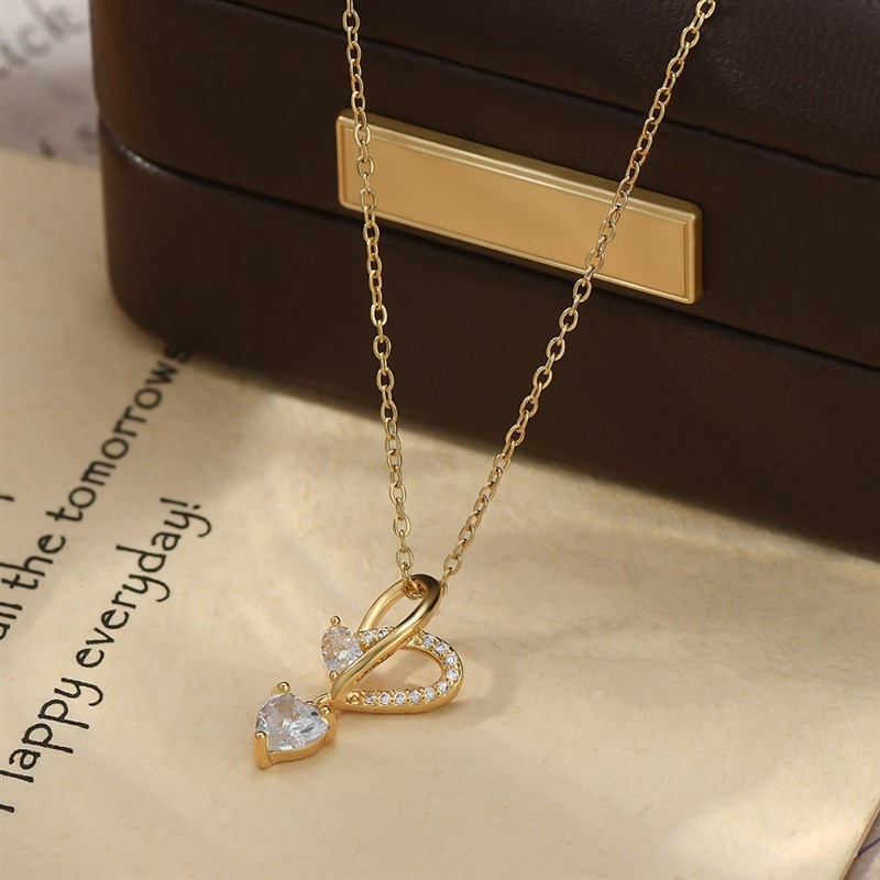 真金电镀微镶锆石气质锁骨链女小众设计感镂空桃心项链通勤风颈链