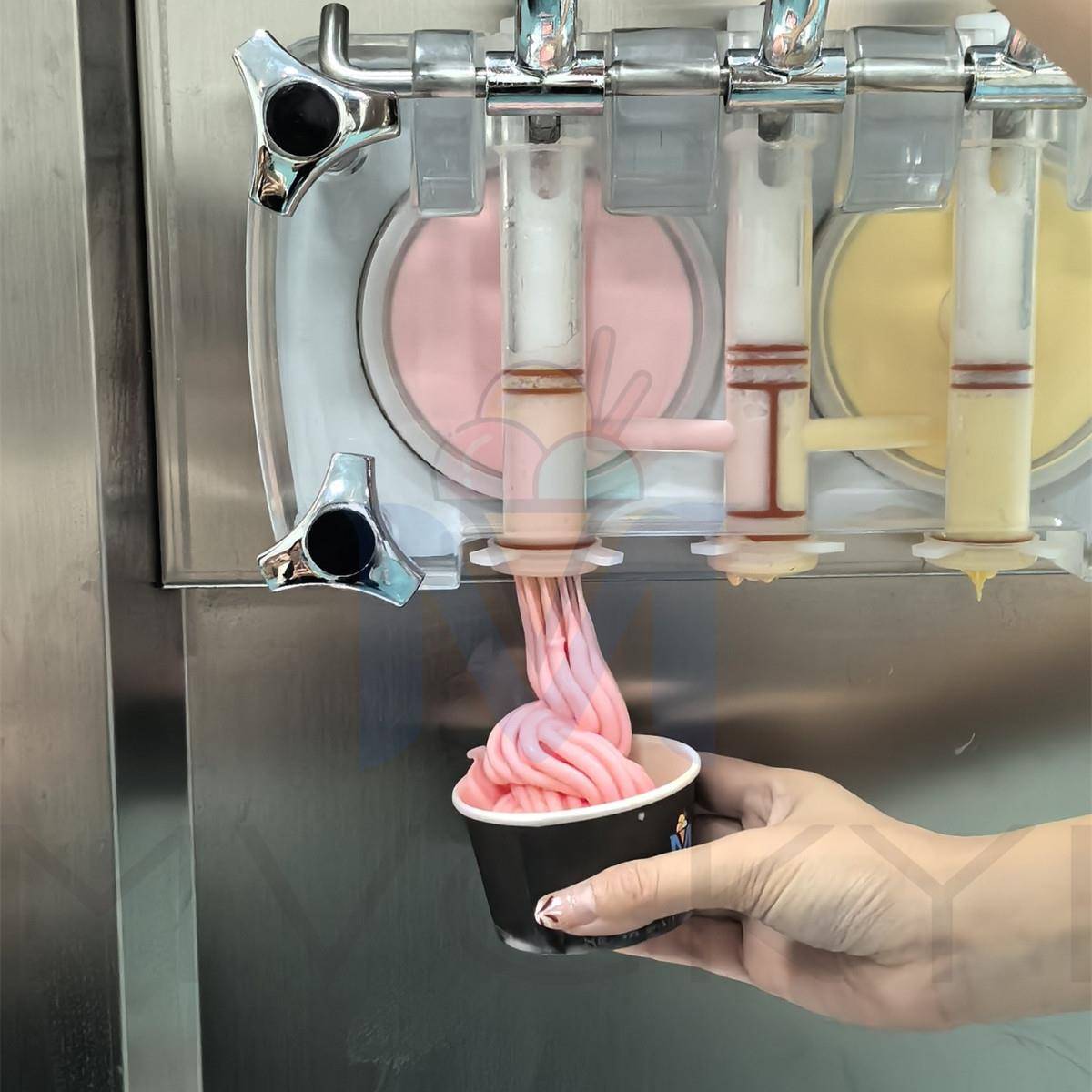 带预冷保鲜七色冰淇淋机商用立式冰激凌机softicecreammachine